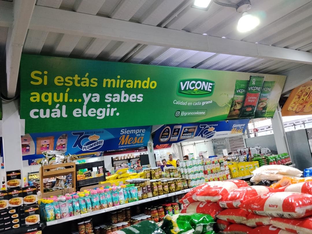 Despliegue visual del ecosistema de marca